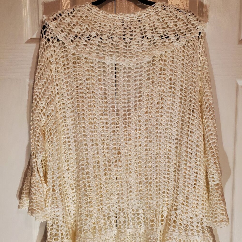 NEW Denim 24/7 Ruffle Neck Bell Sleeve Crochet Cardigan Ivory Size XL Hook Close - Picture 2 of 5